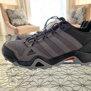 Adidas Terrex  AX2R